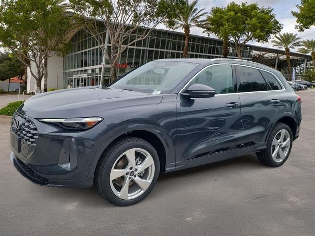 2025 Audi New Q5 Premium Plus's photo