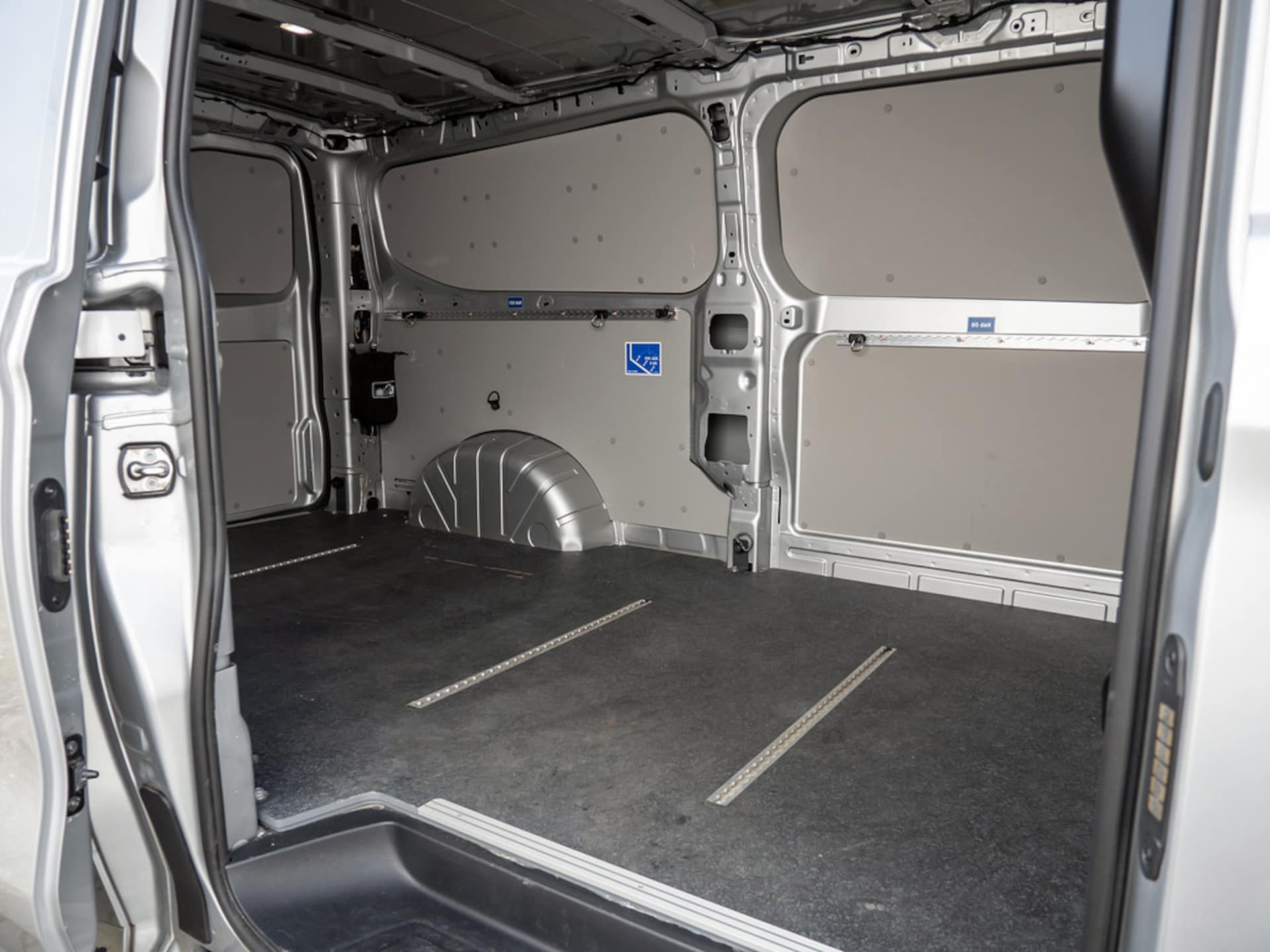 Volkswagen Transporter Kasten langer Radstand