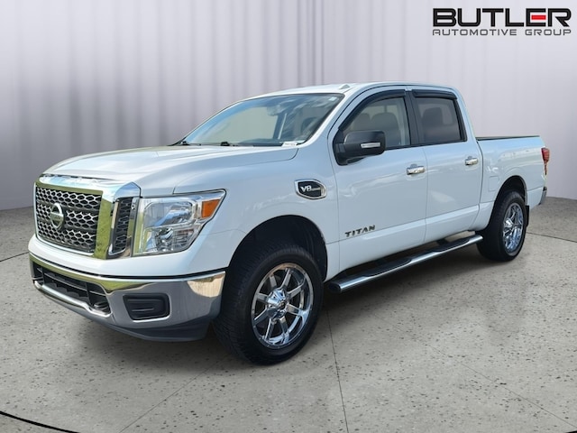 2017 Nissan Titan