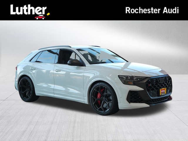 2026 Audi RS Q8 SUV performance