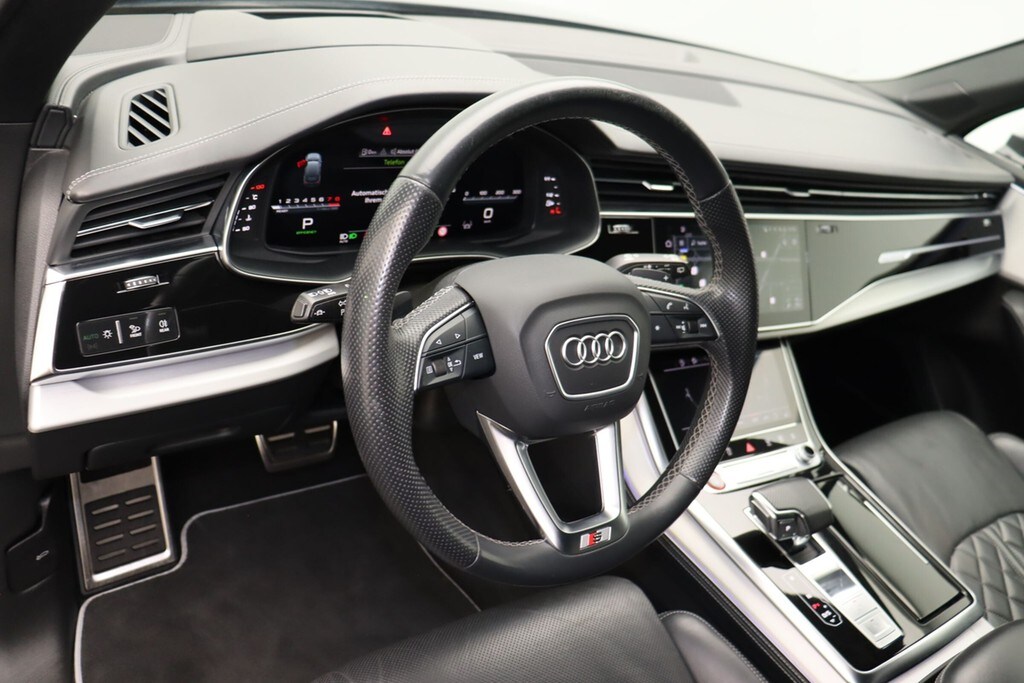Image about Audi SQ7 TFSI quattro tiptronic
