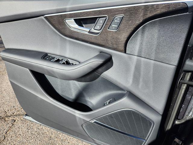 2026 Audi Q8 Premium Plus - Photo 21