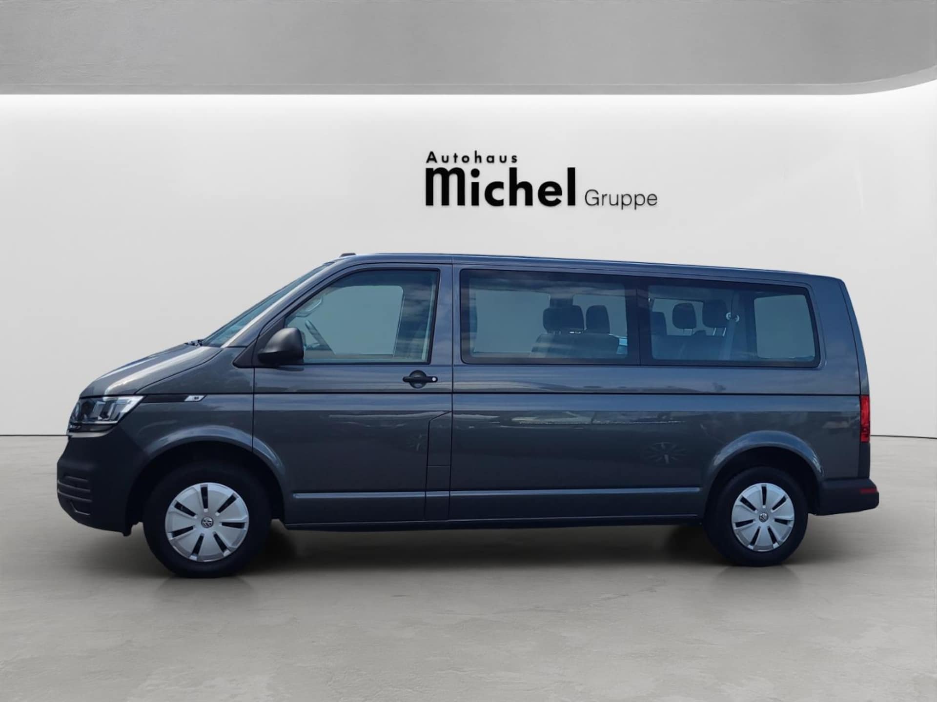 Volkswagen T6.1 Transporter Kombi langer Radstand