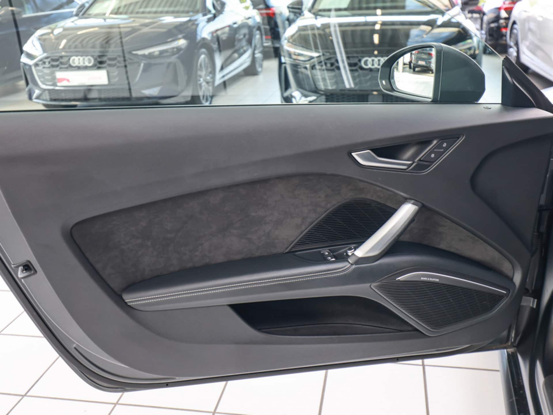 Audi TT Roadster