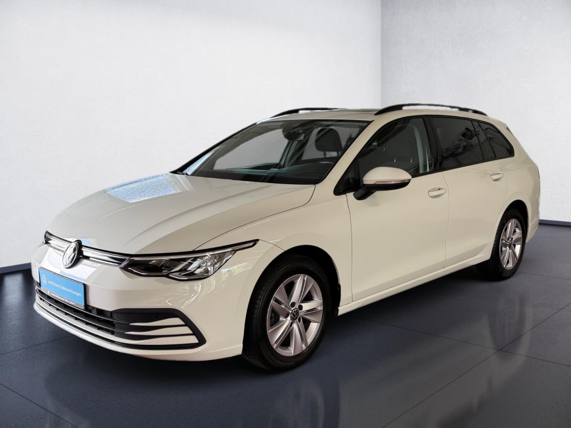 Volkswagen Golf Variant Life