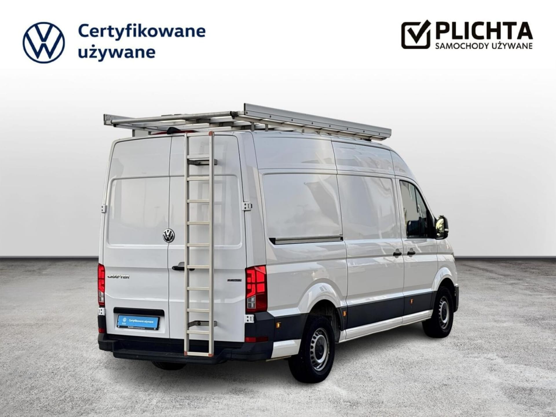 Volkswagen Crafter Furgon średni rozstaw osi