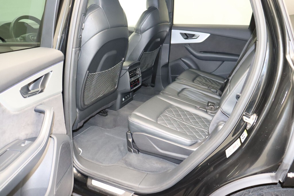 Image about Audi SQ7 TFSI quattro tiptronic