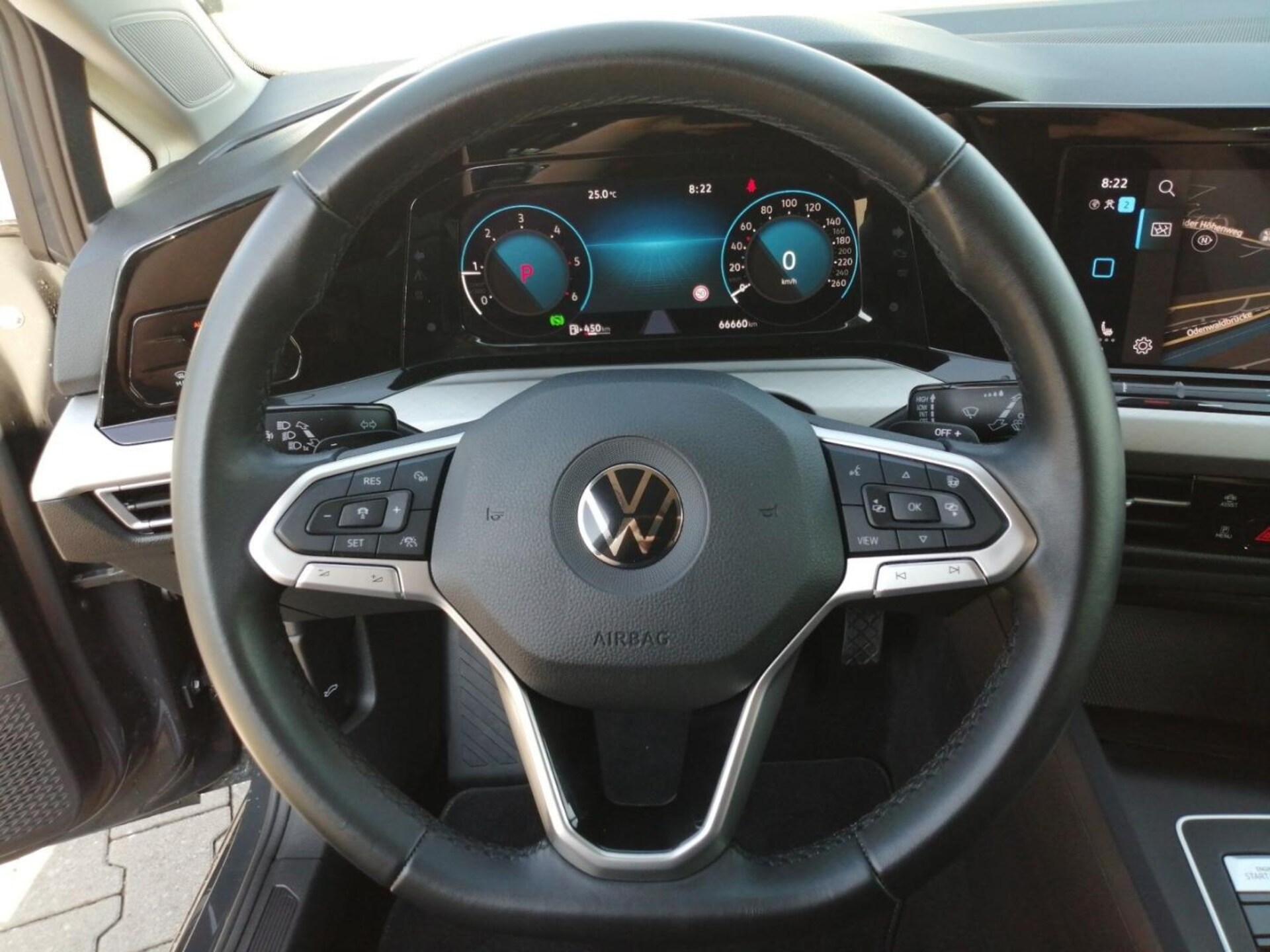 Volkswagen Golf Variant Life