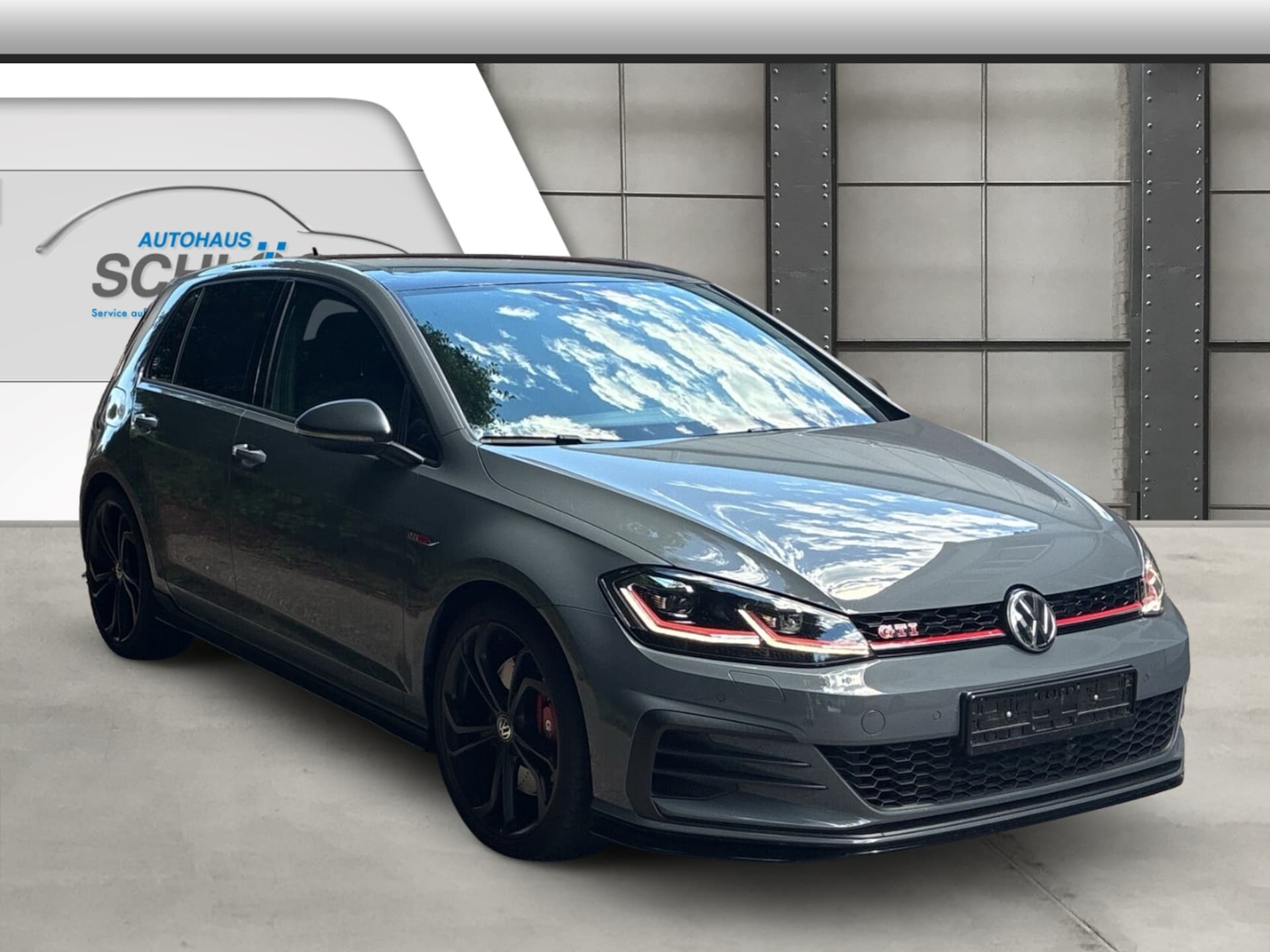 Volkswagen Golf GTI