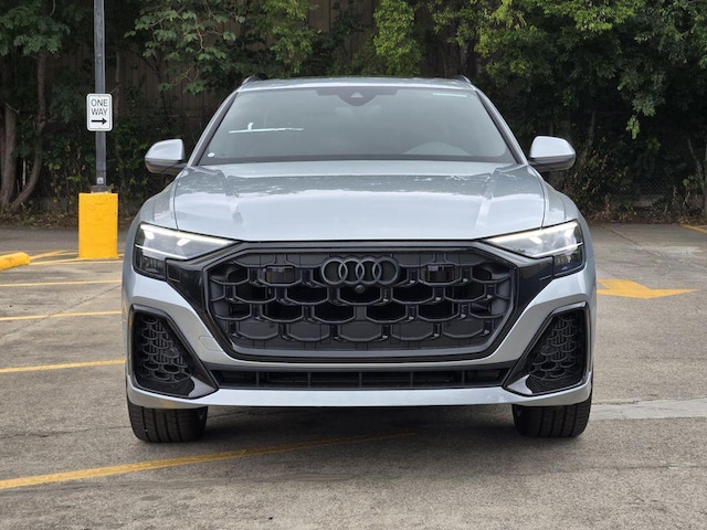 2026 Audi Q8