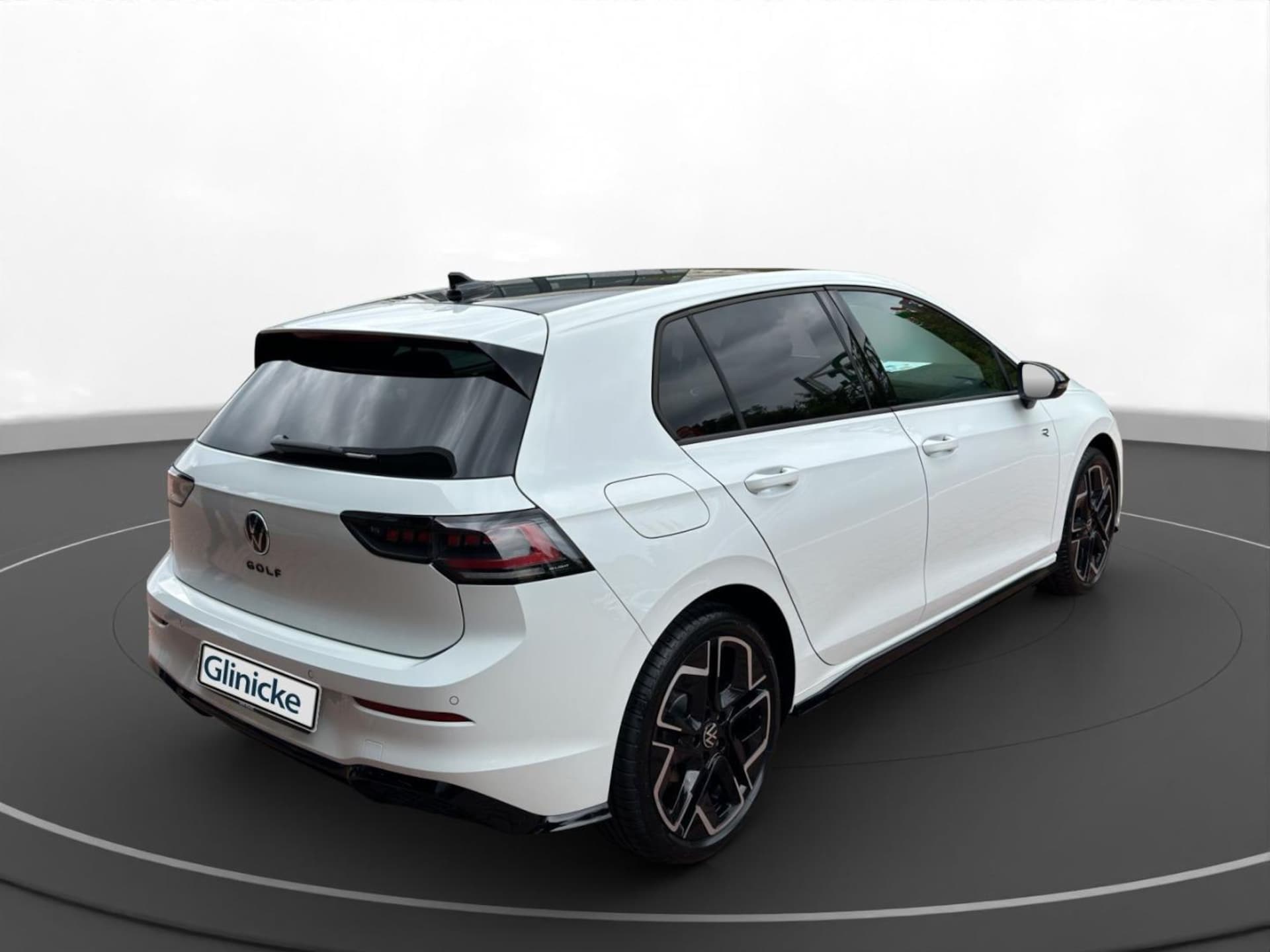 Volkswagen Golf R-Line