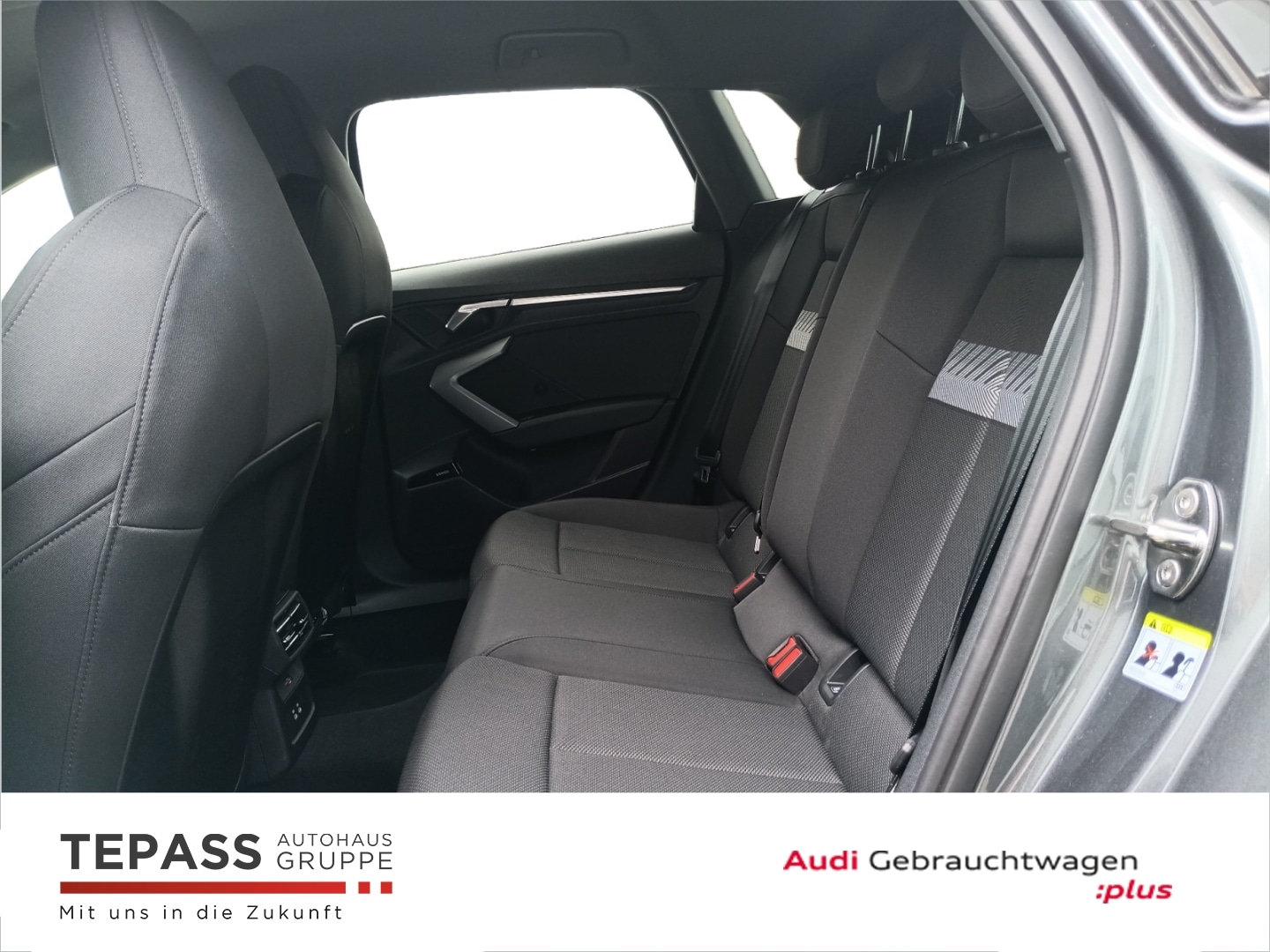 Bild über Audi A3 Sportback TFSI 110 kW S tronic - für weitere Informationen kontaktieren Sie den Audi Partner