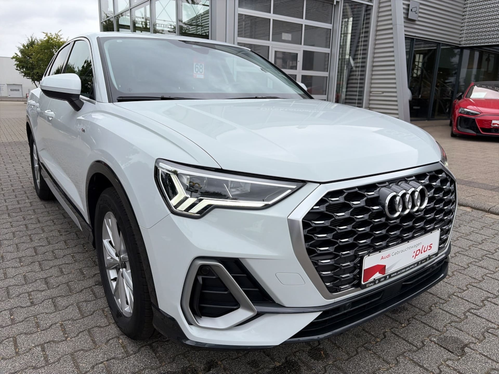 Audi Q3 Sportback S line