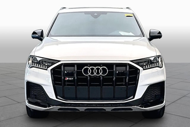 2023 Audi SQ7