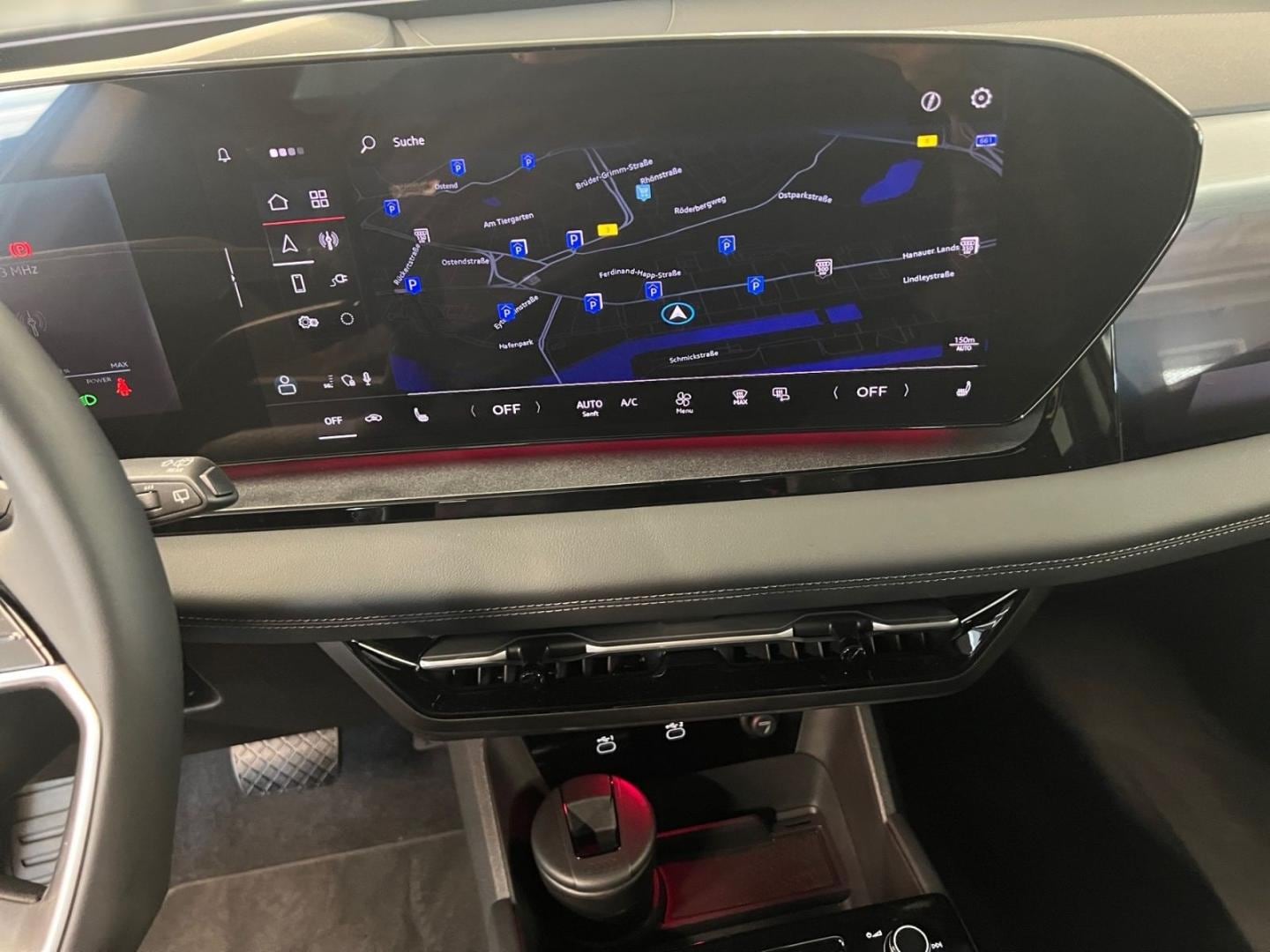 Bild über Audi Q6 SUV e-tron e-tron quattro - für weitere Informationen kontaktieren Sie den Audi Partner