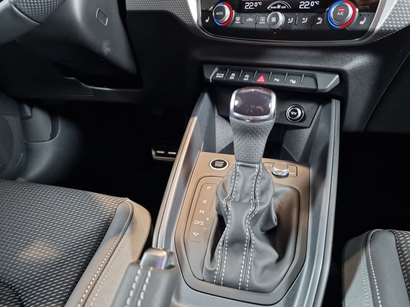Bild über Audi A1 allstreet 30 TFSI S tronic - für weitere Informationen kontaktieren Sie den Audi Partner