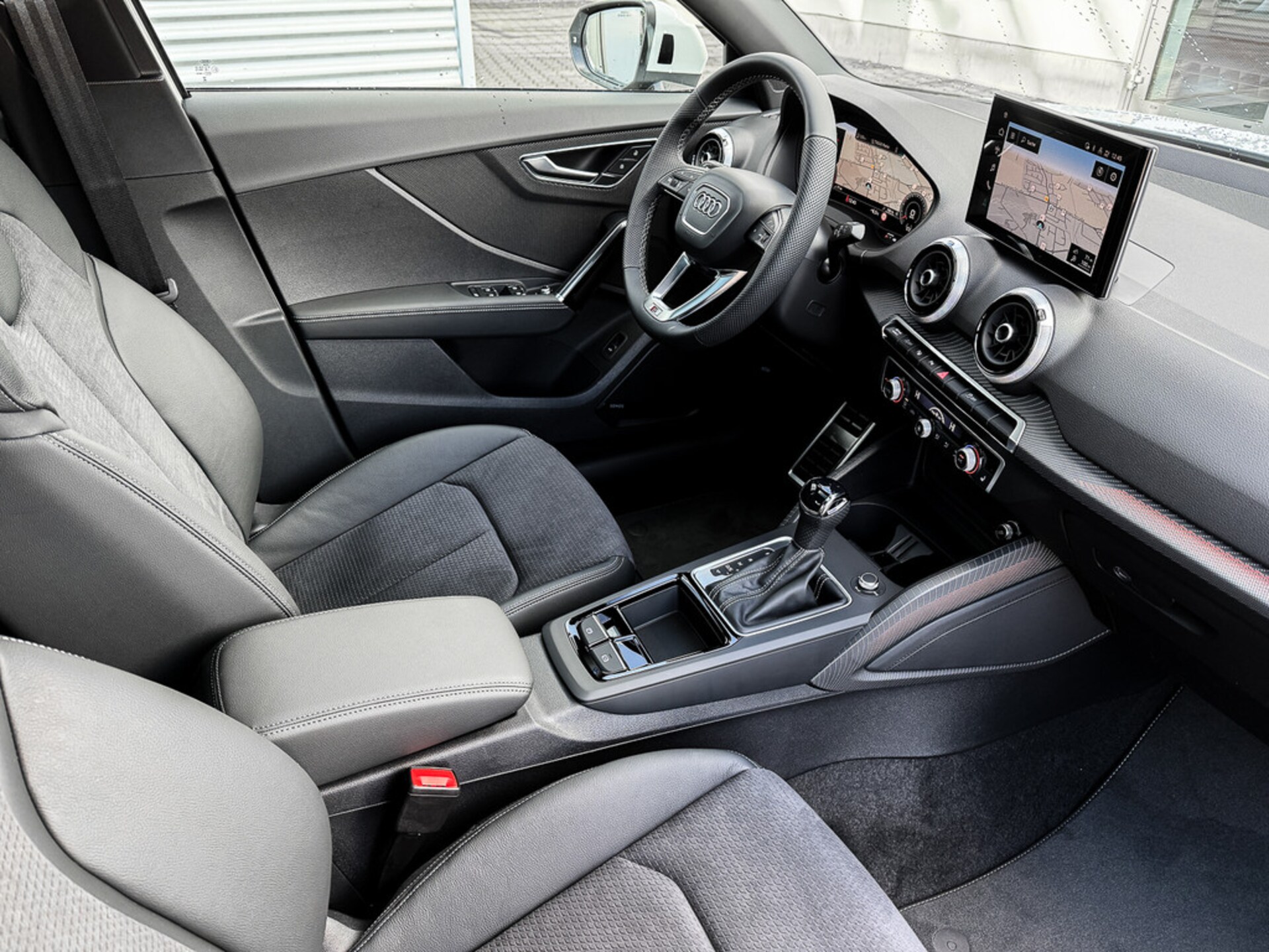 Audi Q2 S line