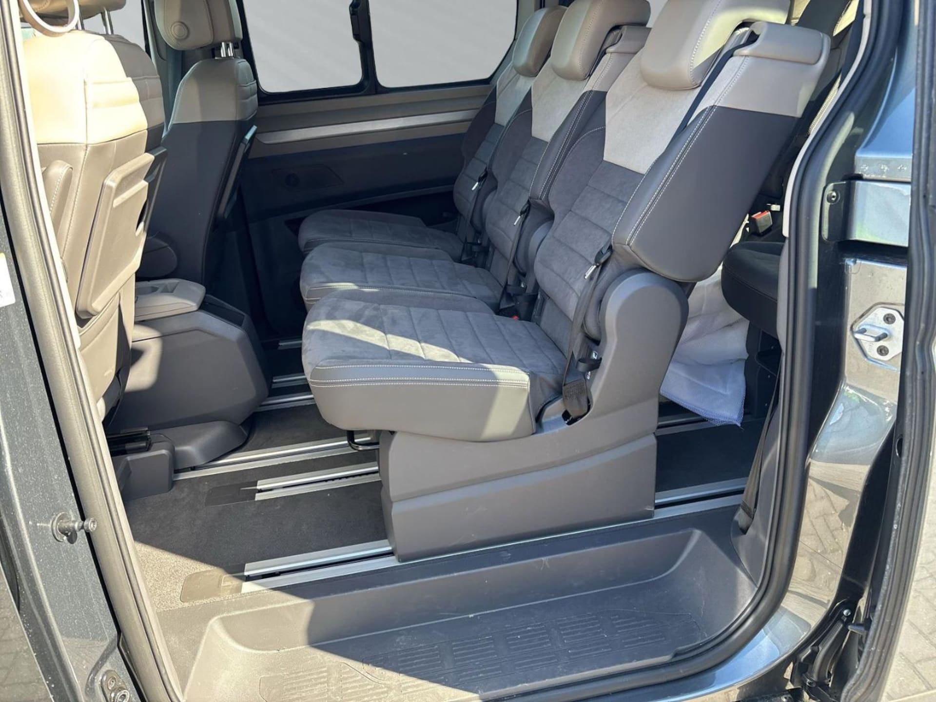 Volkswagen Multivan Life