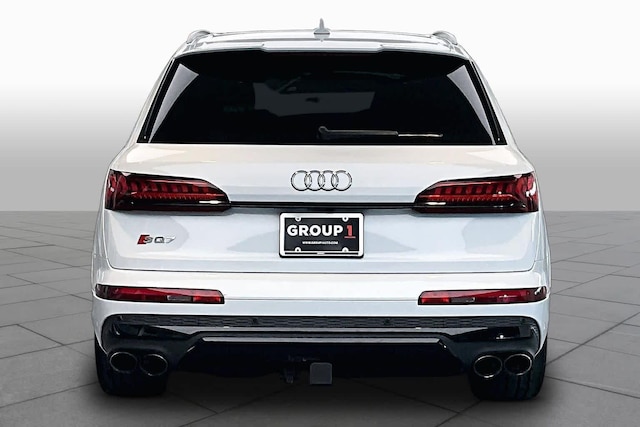 2023 Audi SQ7