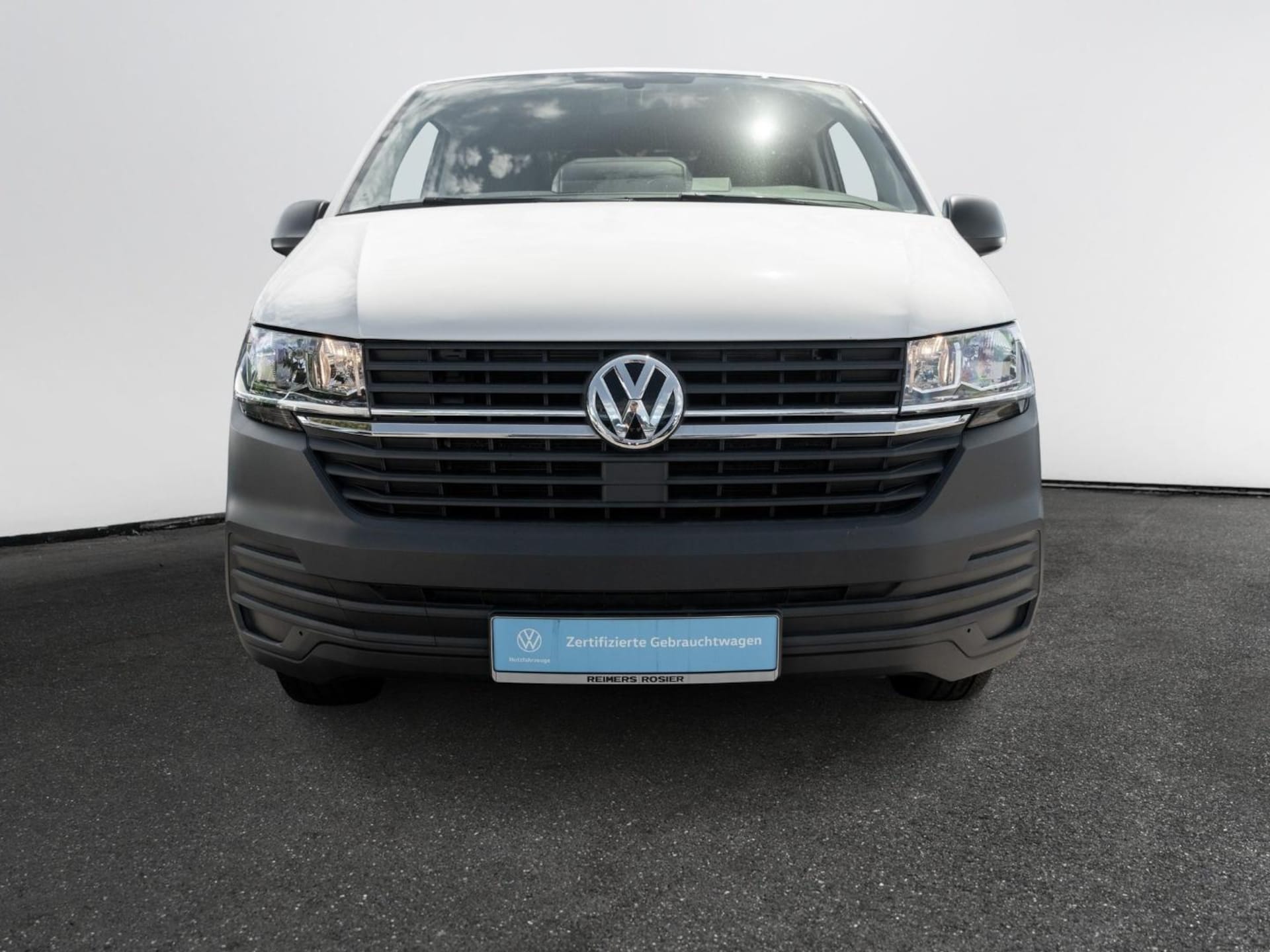 Volkswagen T6.1 Transporter Kasten langer Radstand