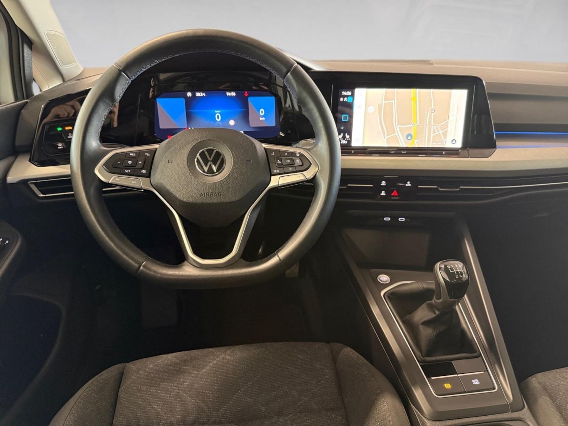 Volkswagen Golf Variant Life