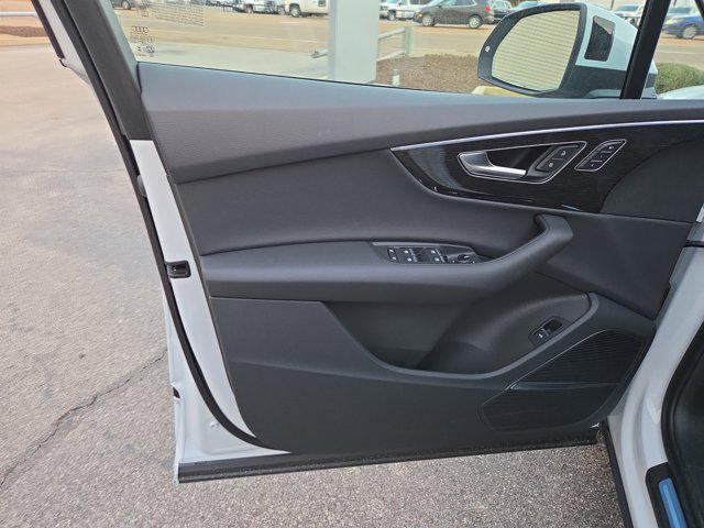 2026 Audi Q7 Premium