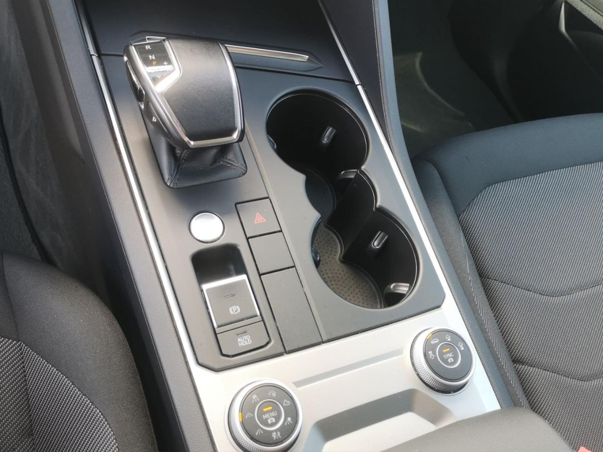 Volkswagen Touareg Basis-Modell