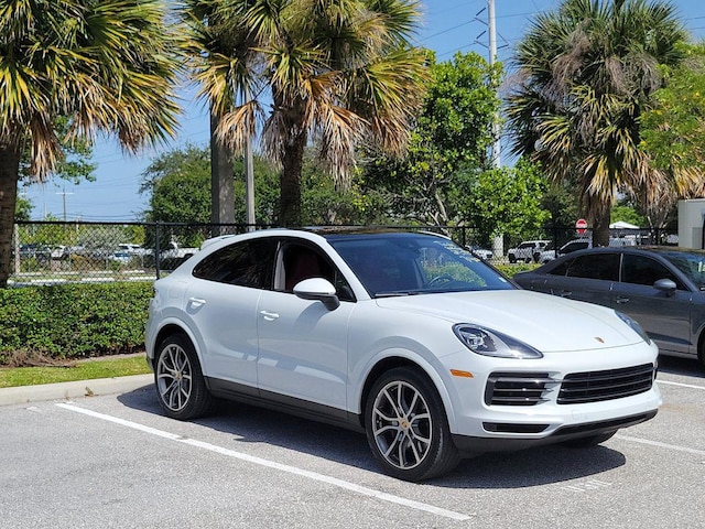 Photo of 2021 Porsche Cayenne Hybrid