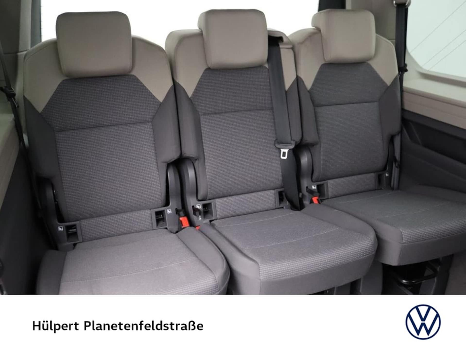 Volkswagen Multivan Basis-Modell