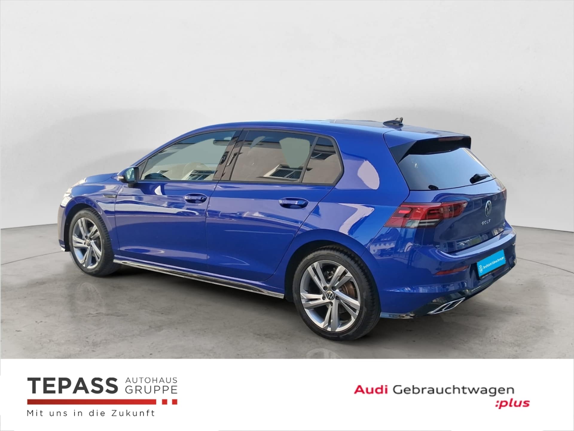 Volkswagen Golf R-Line