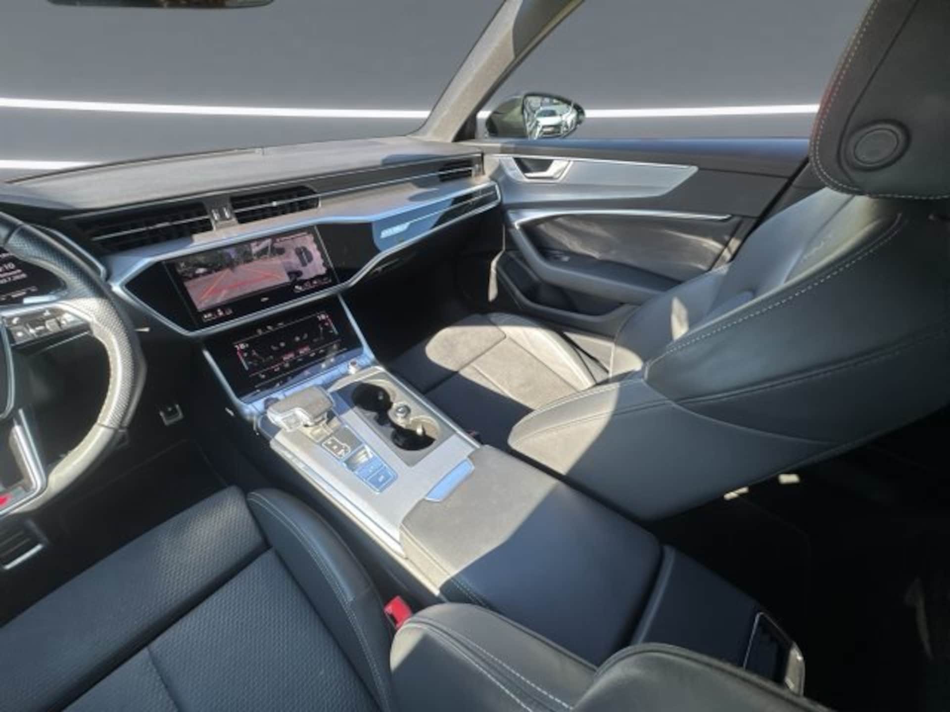 Audi S6 Avant