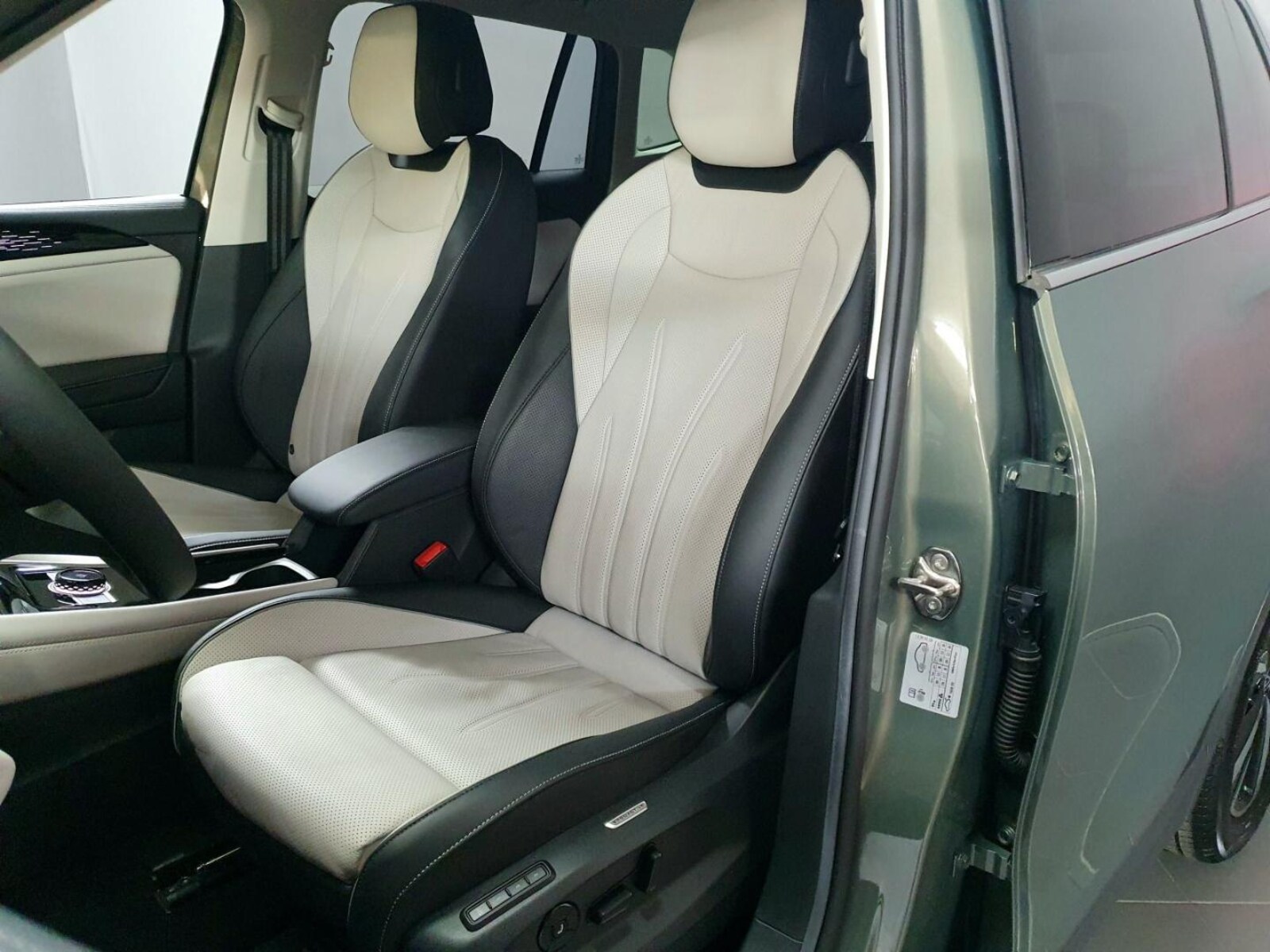 Volkswagen Tiguan – Bild 18