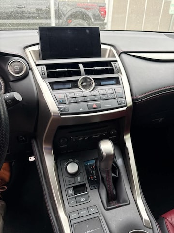 2017 Lexus NX 200t