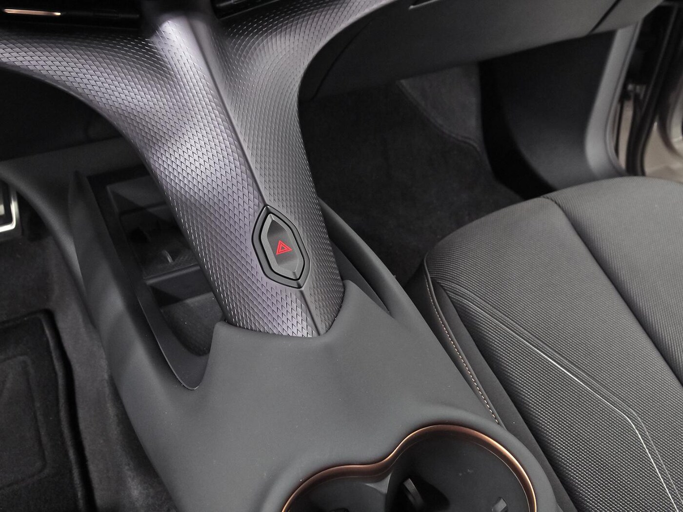 CUPRA Tavascan 77kWh Endurance 210 kW (286 CV) — photo 37
