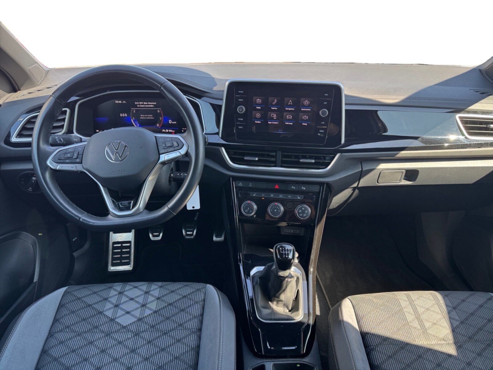 Volkswagen T-Roc – Bild 10