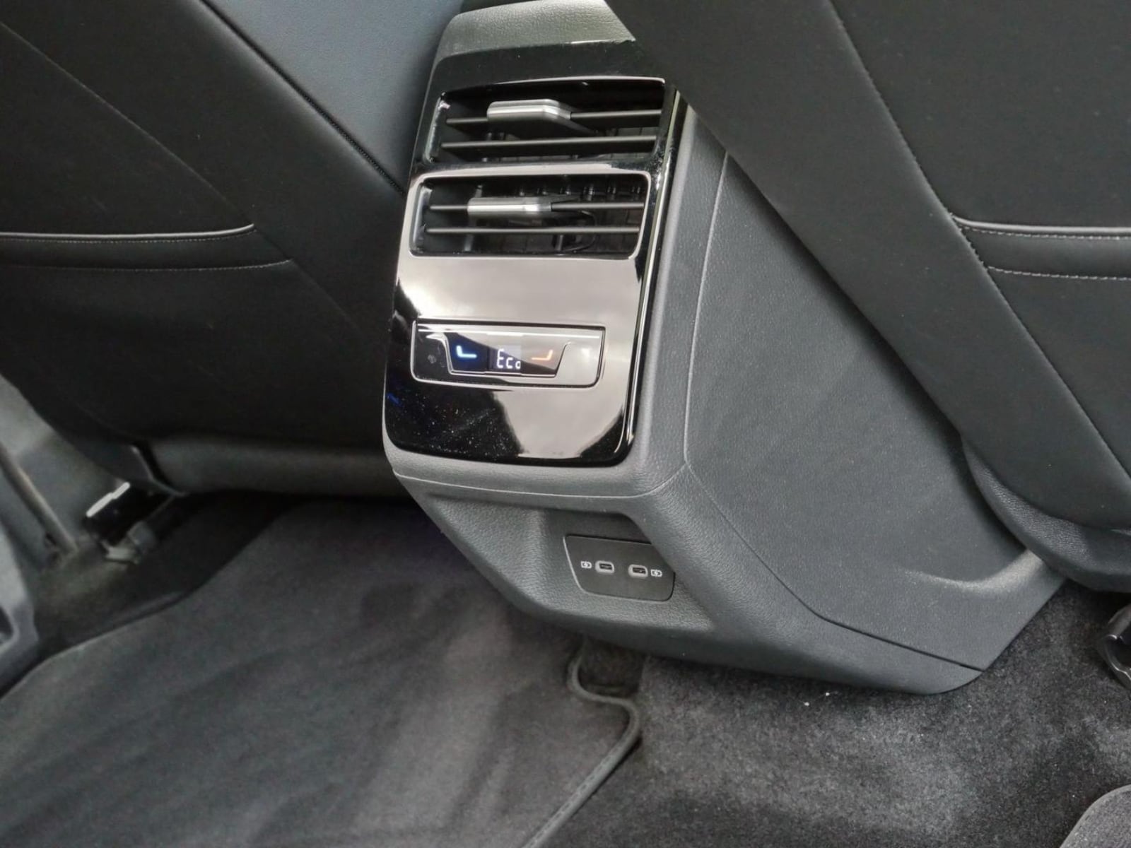 Volkswagen ID.7 Tourer – Bild 18