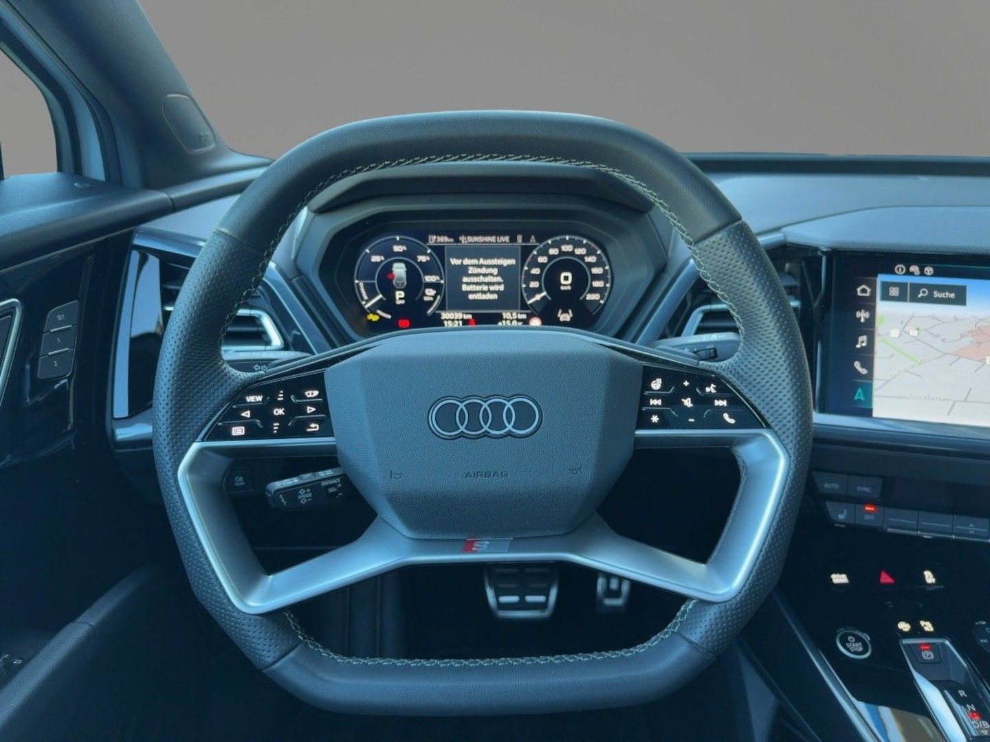 Bild über Audi Q4 e-tron 45 e-tron - für weitere Informationen kontaktieren Sie den Audi Partner