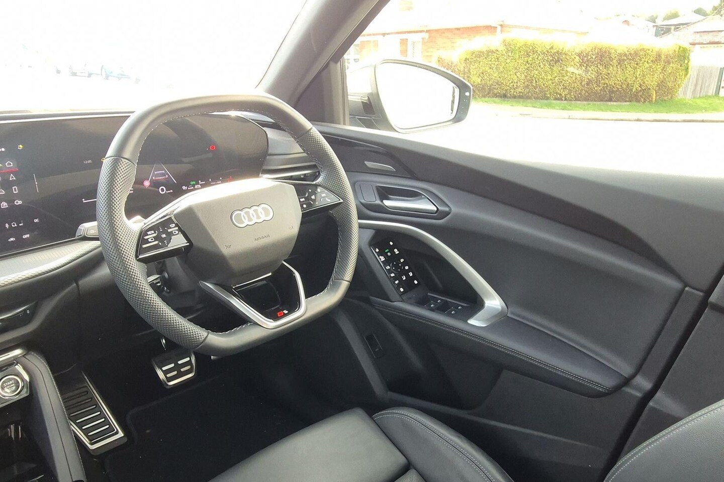 Image about Audi Q5 SUV TDI quattro 150 kW sport