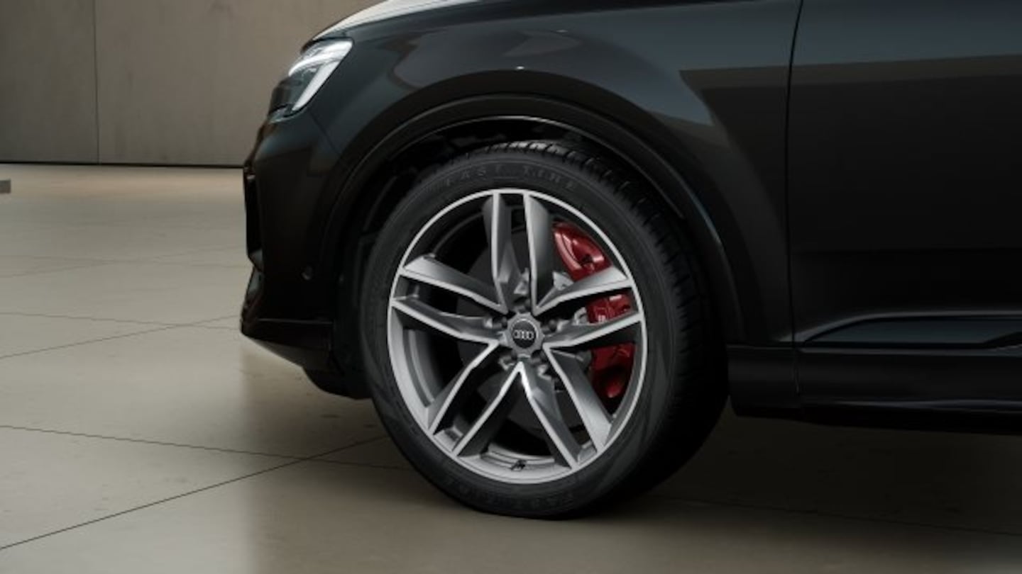 Bild über Audi SQ7 SUV TFSI quattro 373 kW tiptronic - für weitere Informationen kontaktieren Sie den Audi Partner