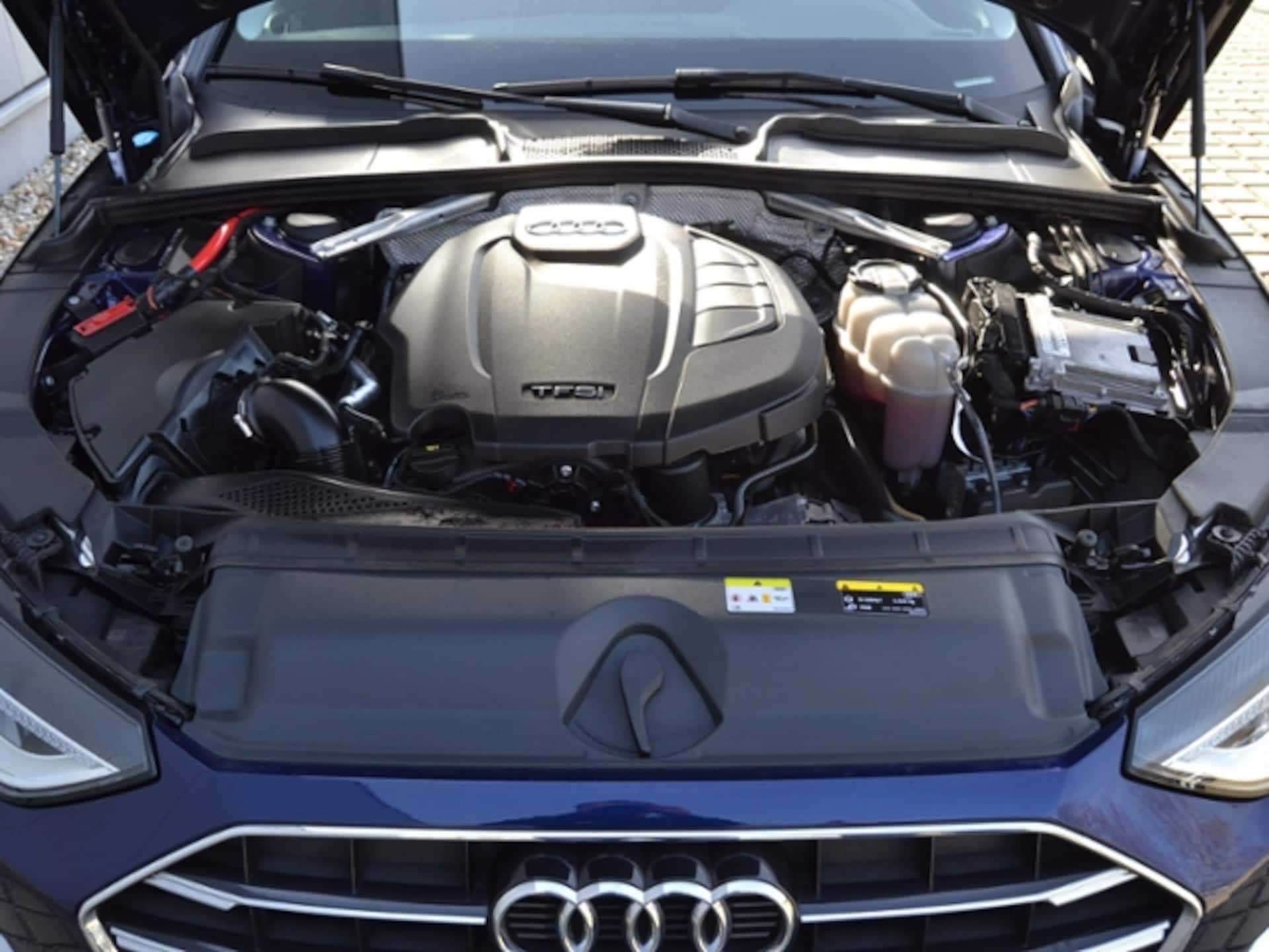 Audi A4 Limousine Advanced