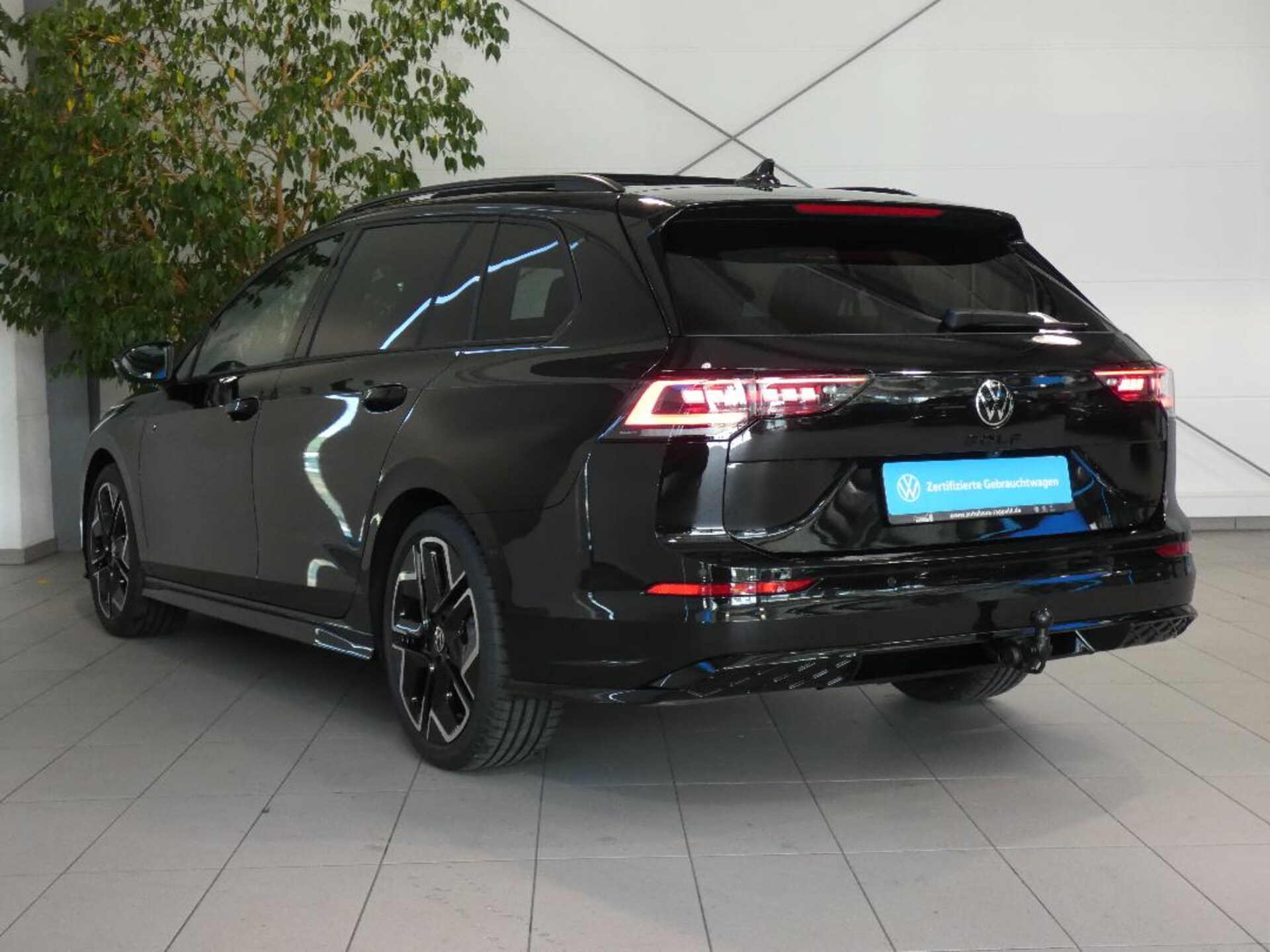 Volkswagen Golf Variant R-Line
