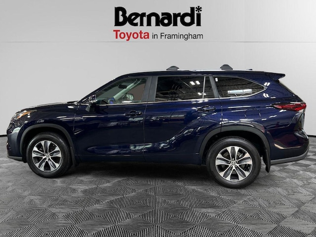 2024 Toyota Highlander
