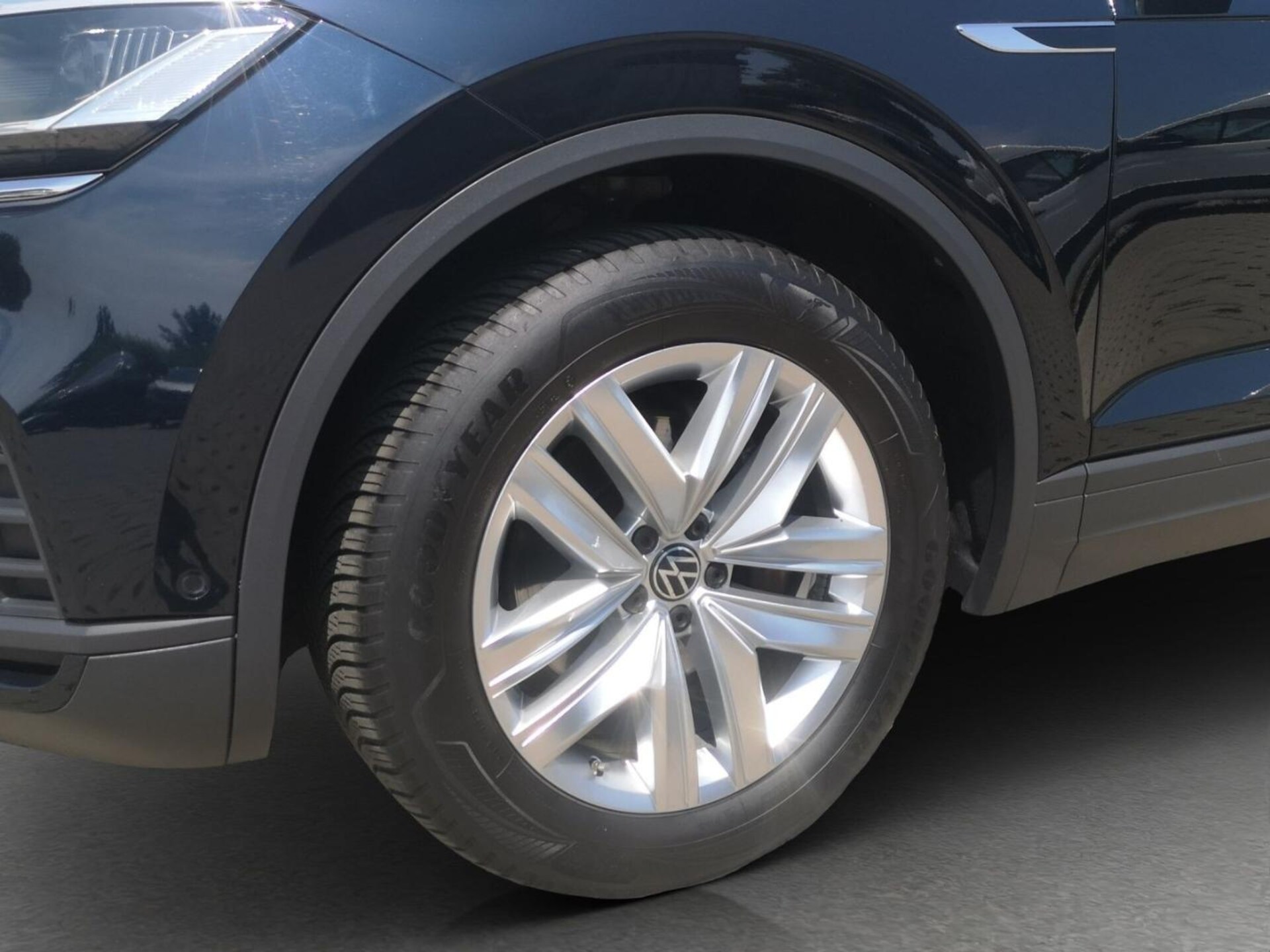 Volkswagen Touareg Basis-Modell