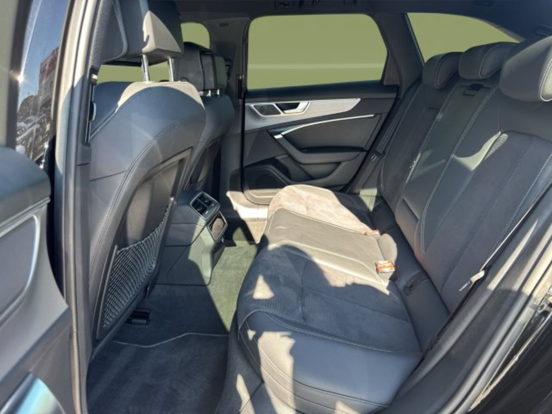Audi S6 Avant