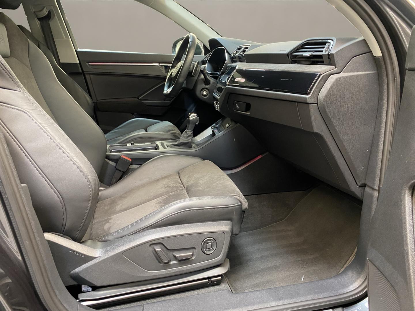 Image about Audi RS Q3 Sportback TFSI quattro S tronic