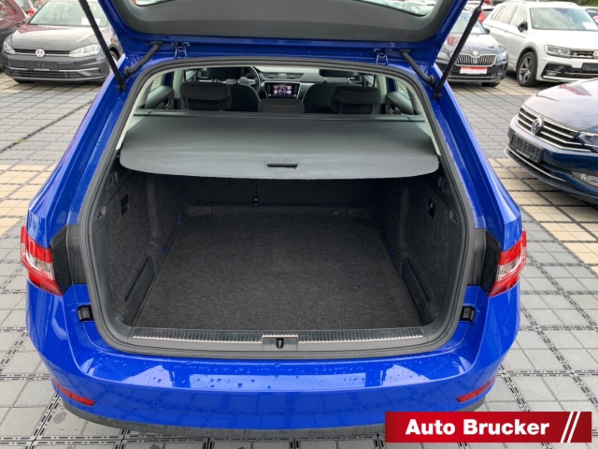 Skoda Superb Combi Active