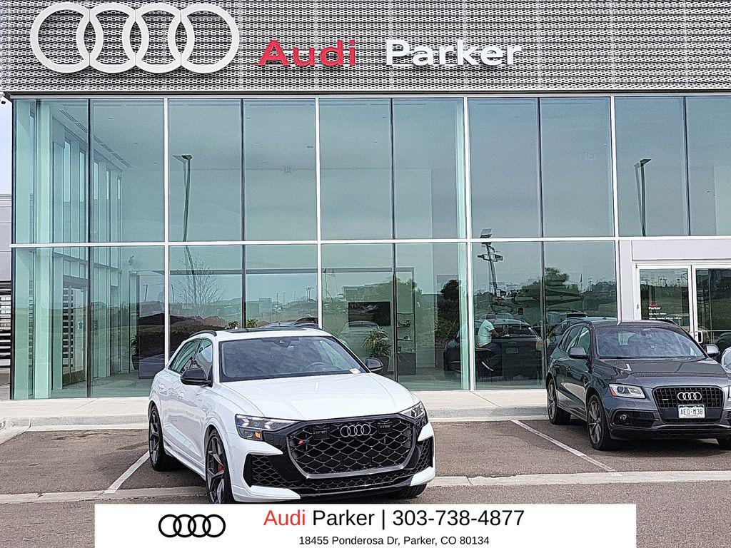 2026 Audi RS Q8 -'s photo
