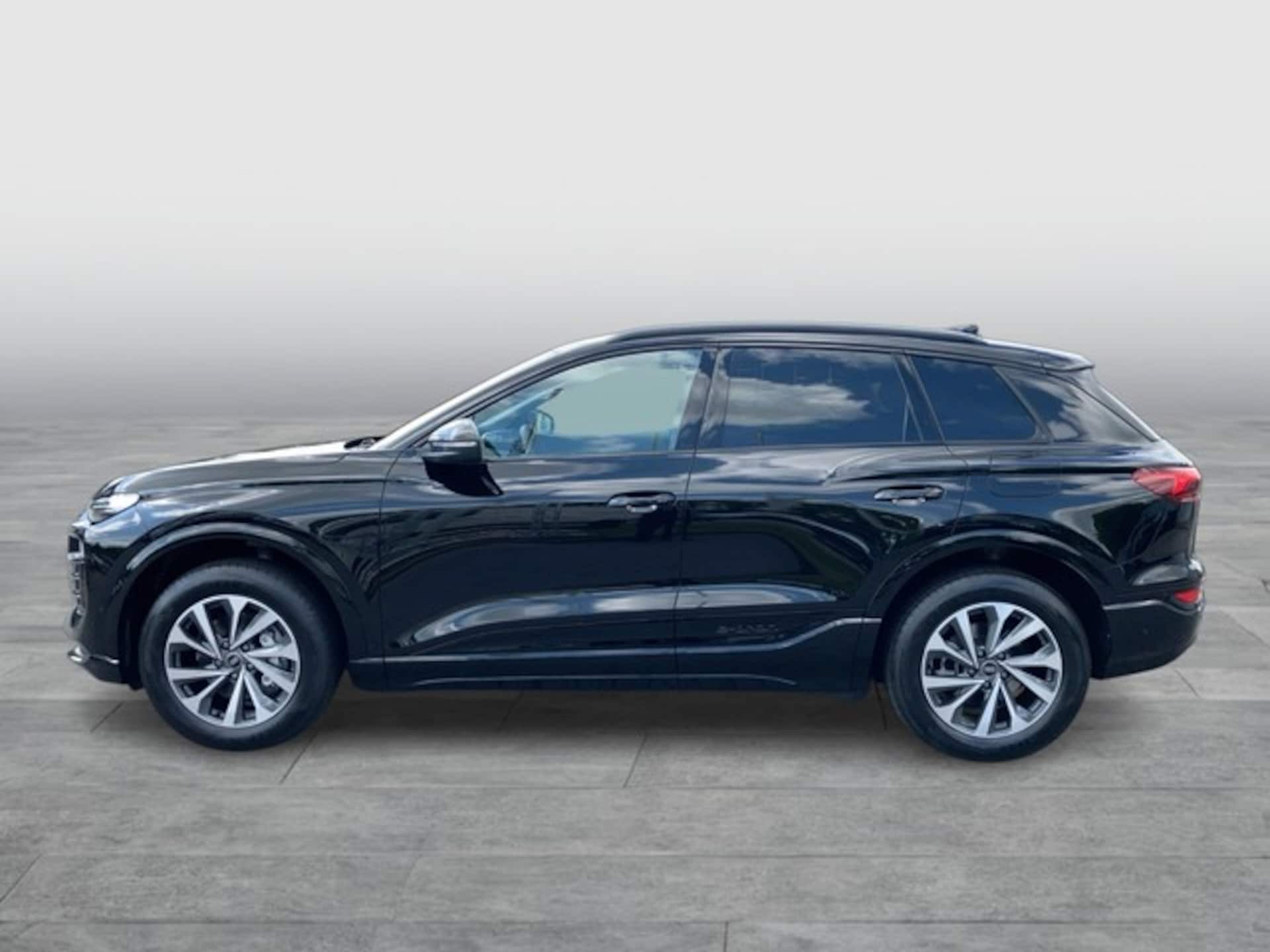 Audi Q6 SUV e-tron