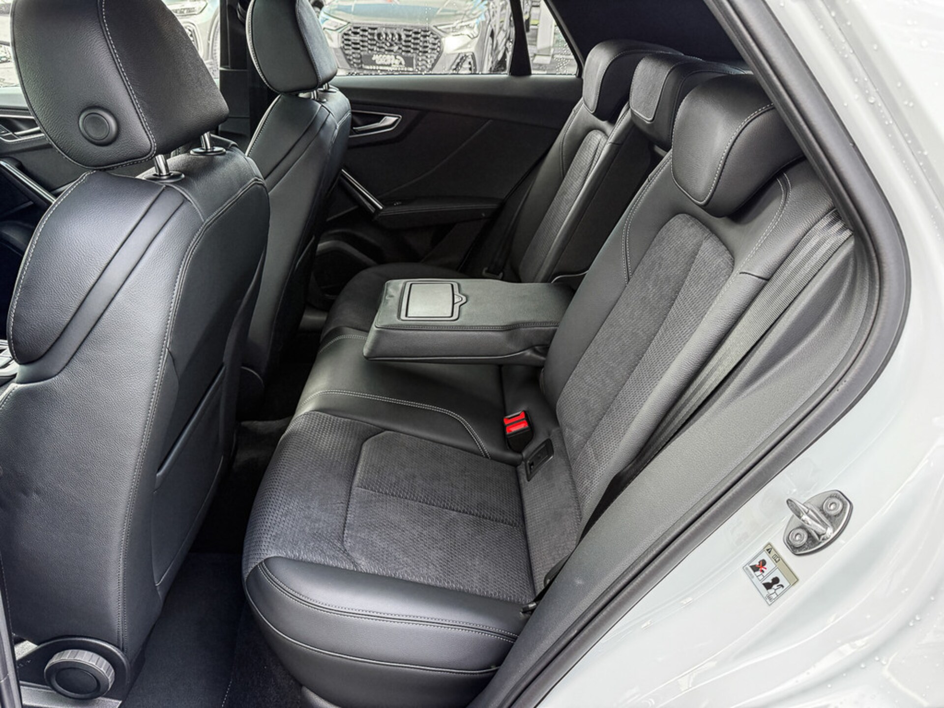 Audi Q2 S line