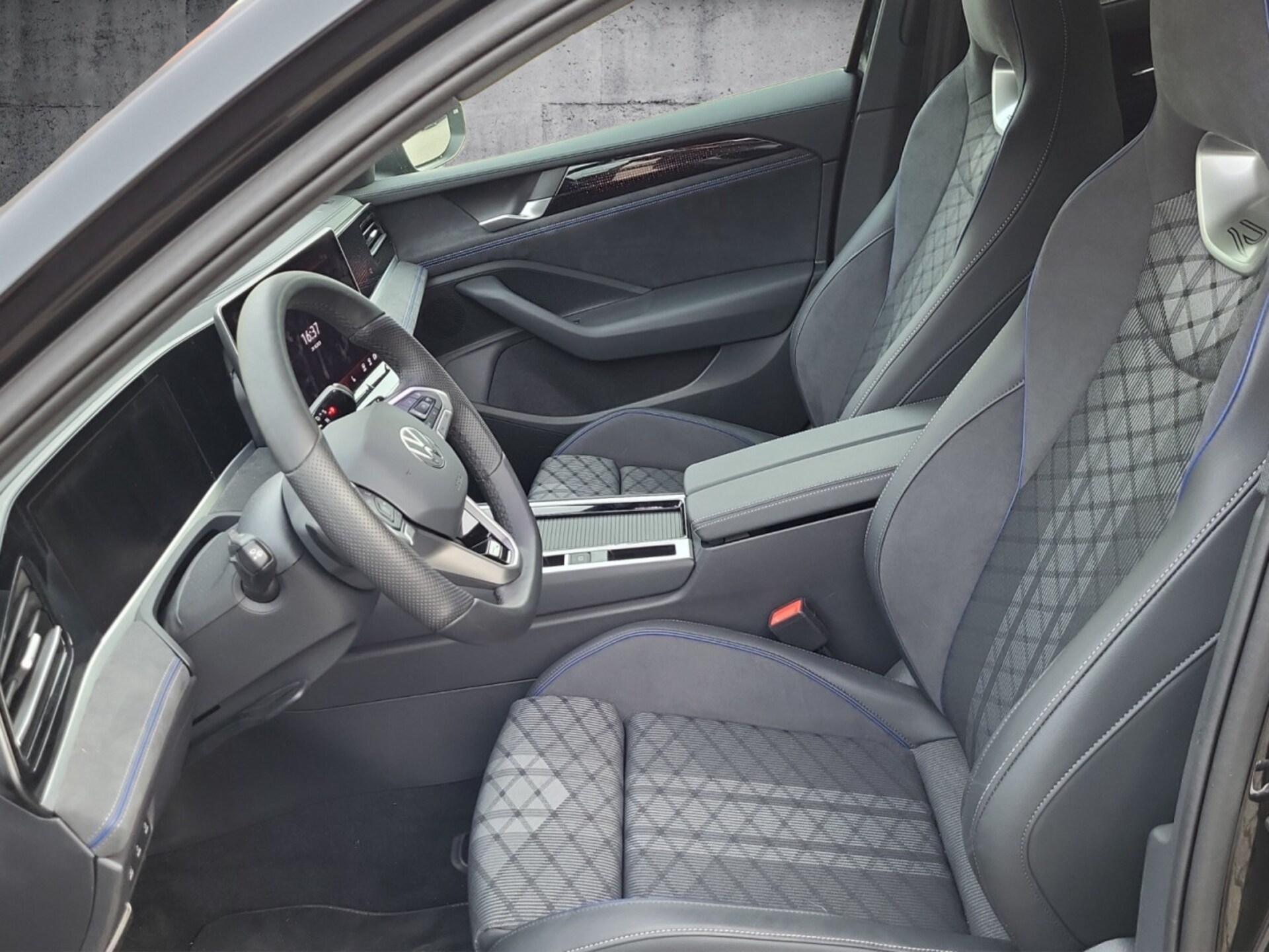 Volkswagen Passat R-Line